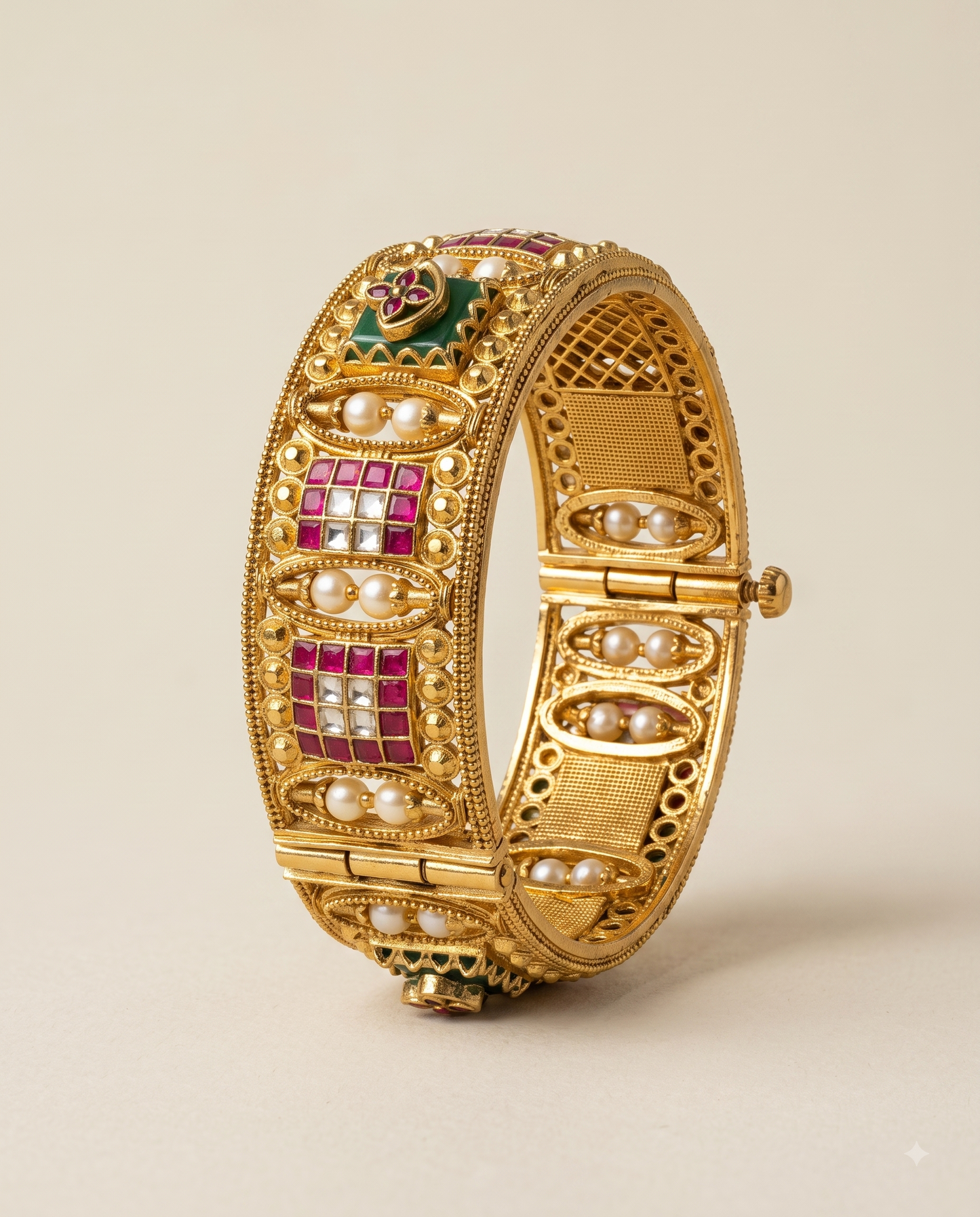 Kundan Gulnaar Kada Bracelet