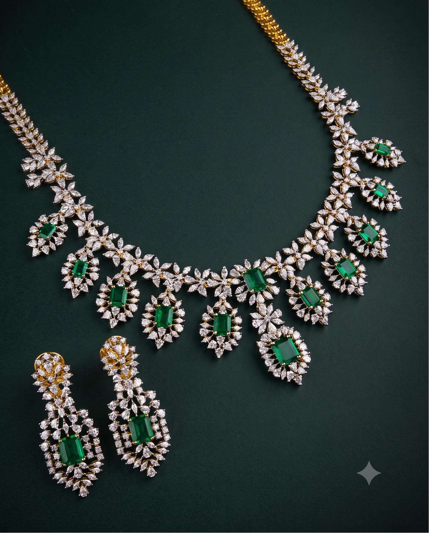 Pure Silver Imperial Emerald Necklace Set