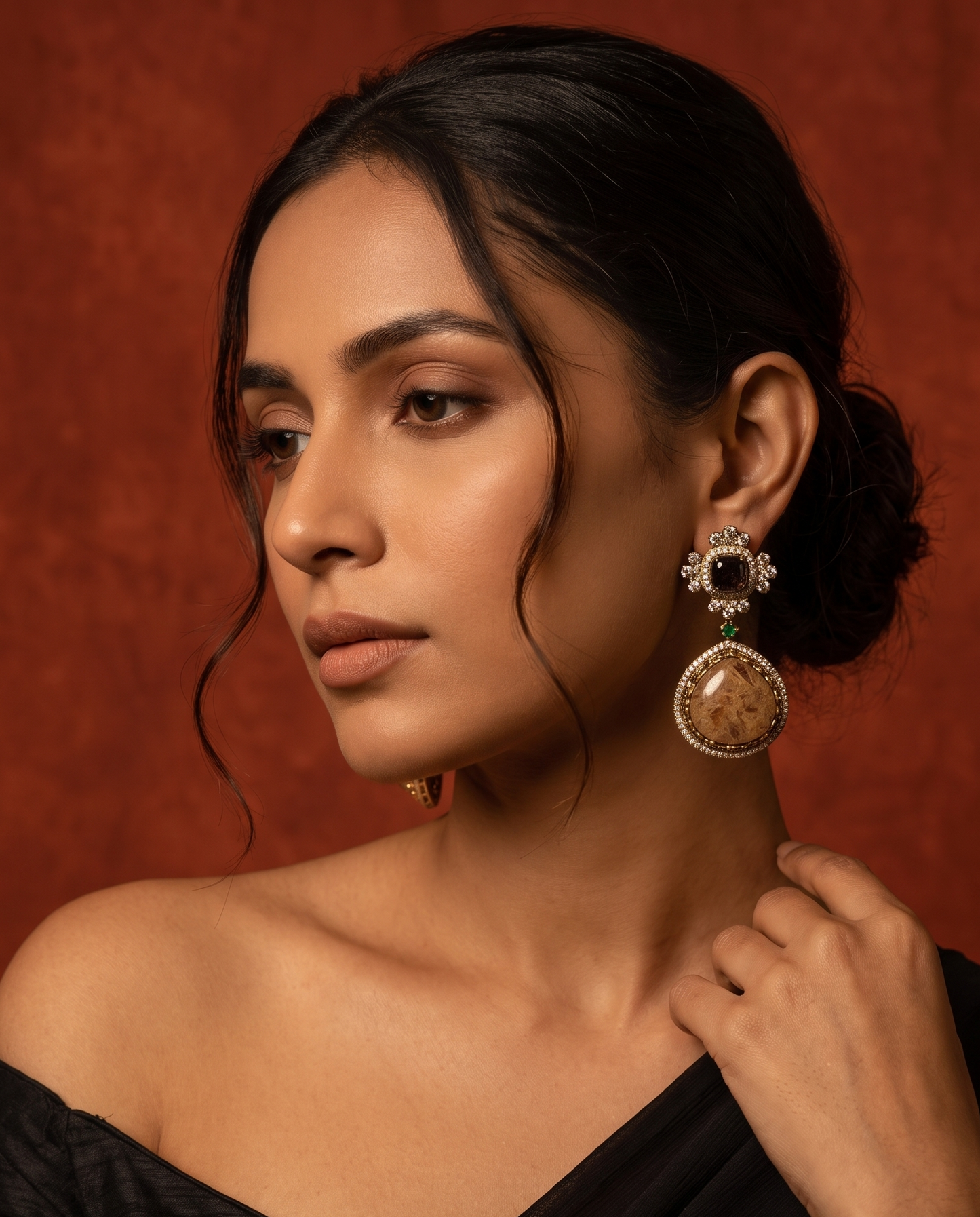 Vintage Raaz Drops