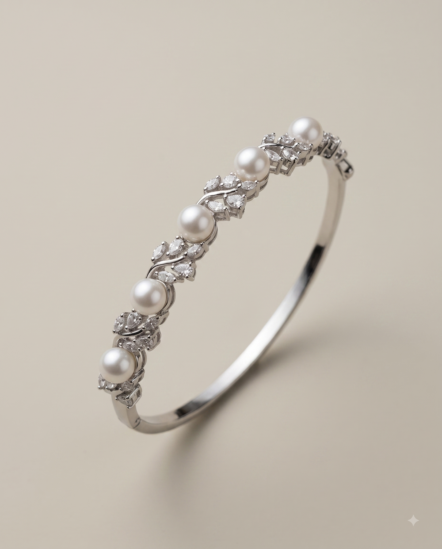 Pearl Bloom Bracelet