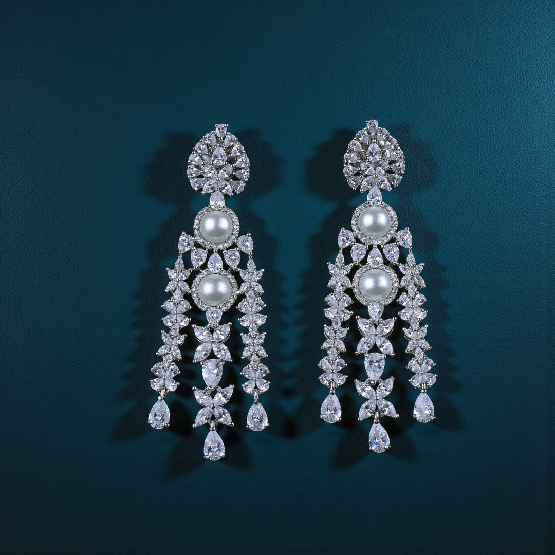 Pearl Radiance Necklace Set