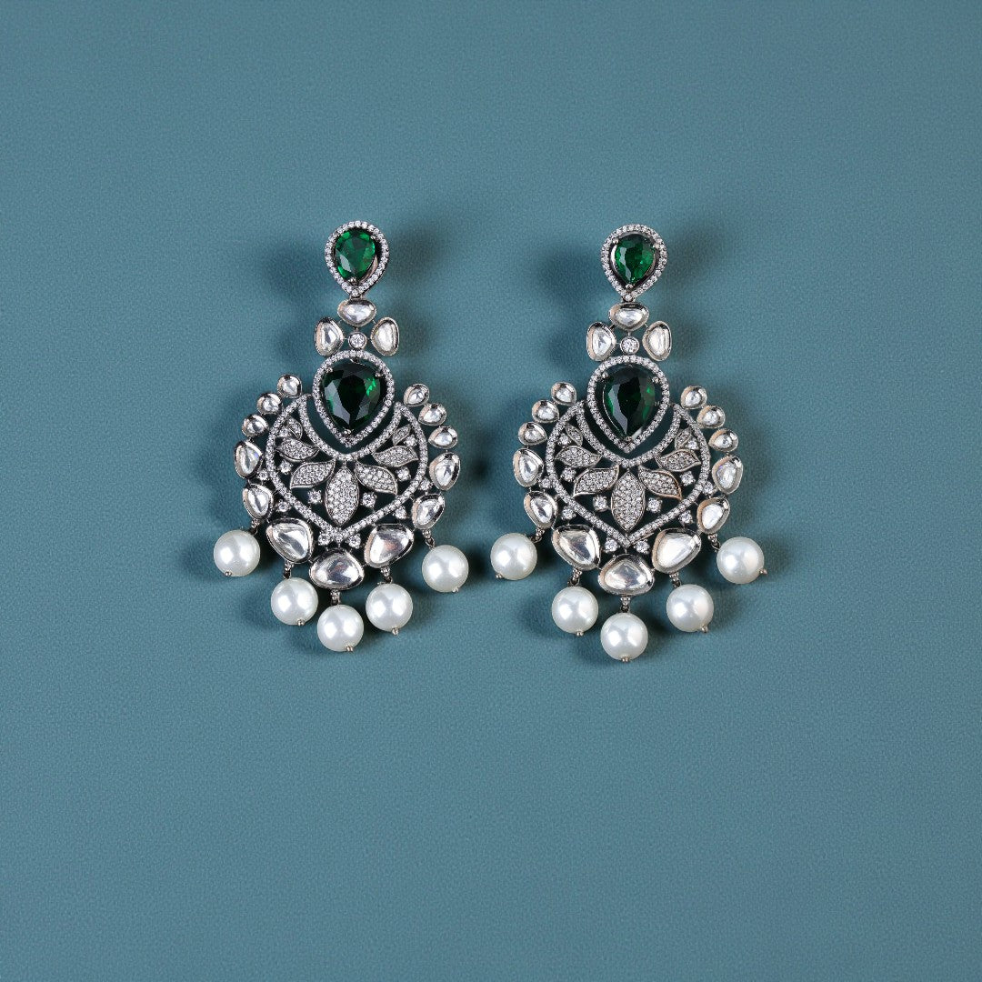 Royal Emerald Chandbalis