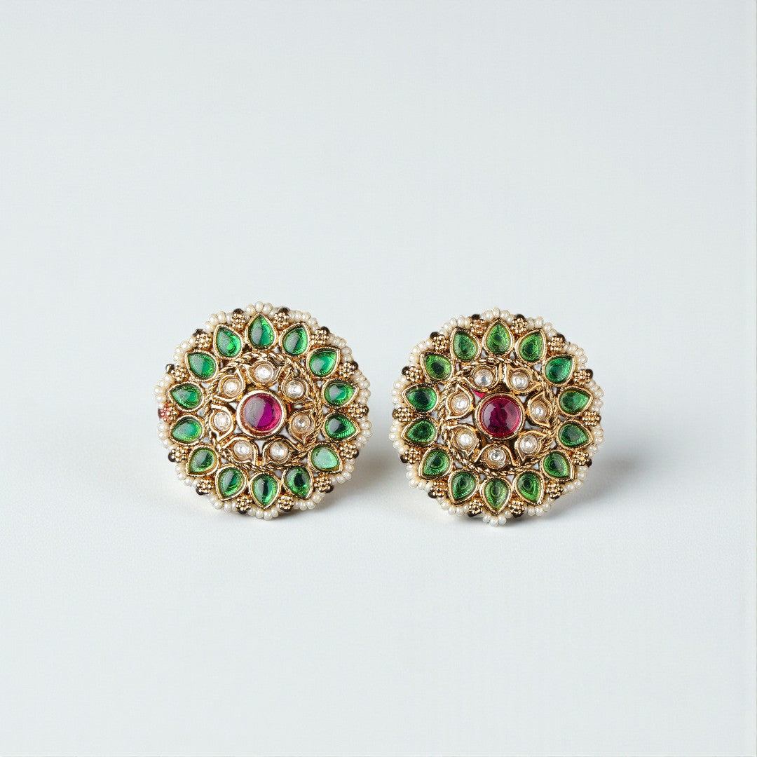 Bold Kundan Studs