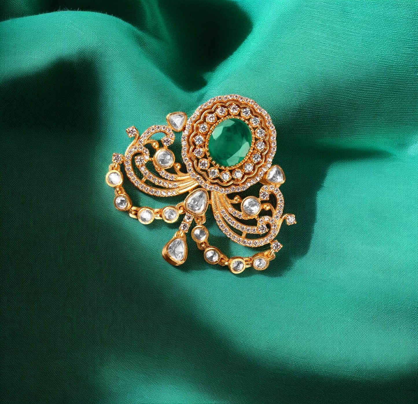 Stunning Emerald Brooch