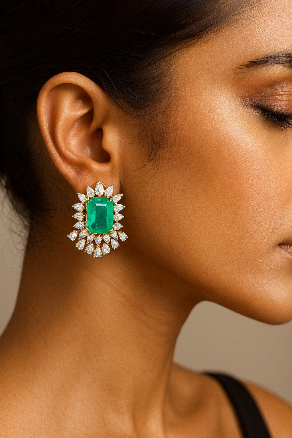 92.5 Silver Emerald Bloom Studs