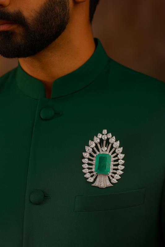 92.5 Emerald Majesty Brooch