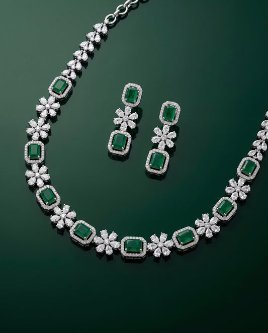 Emerald Royale Necklace Set