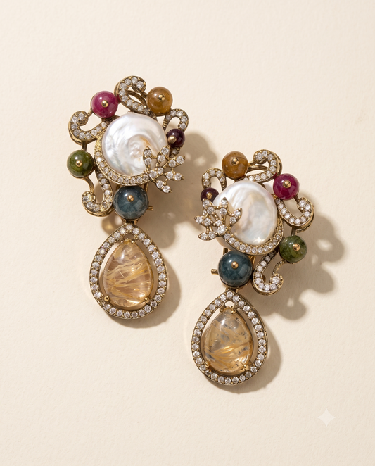 Vintage Pearl Aurelia Drops