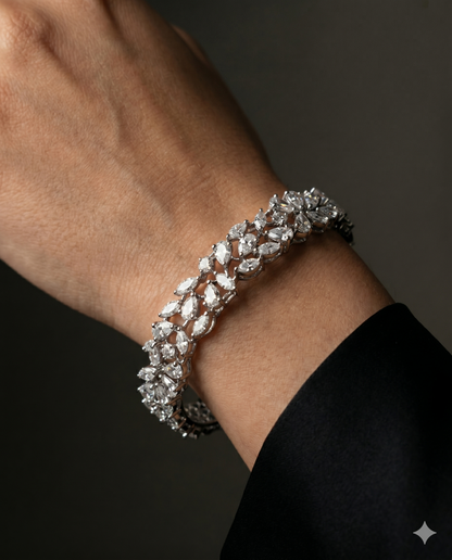 Pure Silver Noir Bracelet