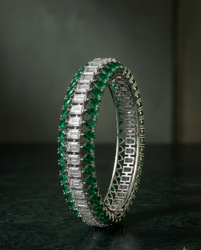 Emerald Bold Bracelet