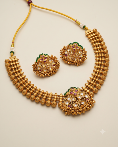 Classic Temple Necklace Set