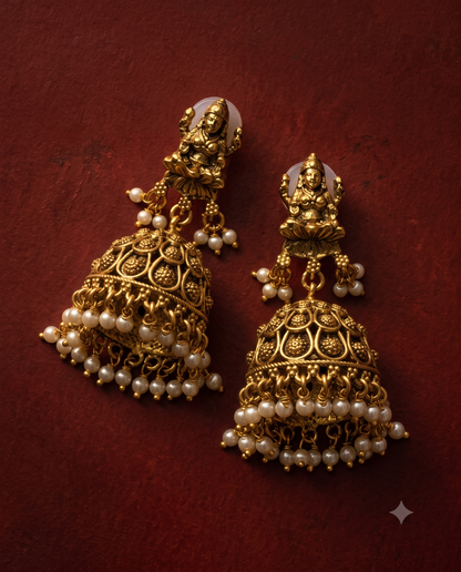 Padma Lakshmi Moti Necklace Set