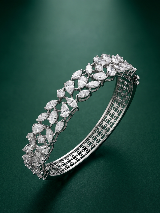 Pure Silver Noir Bracelet