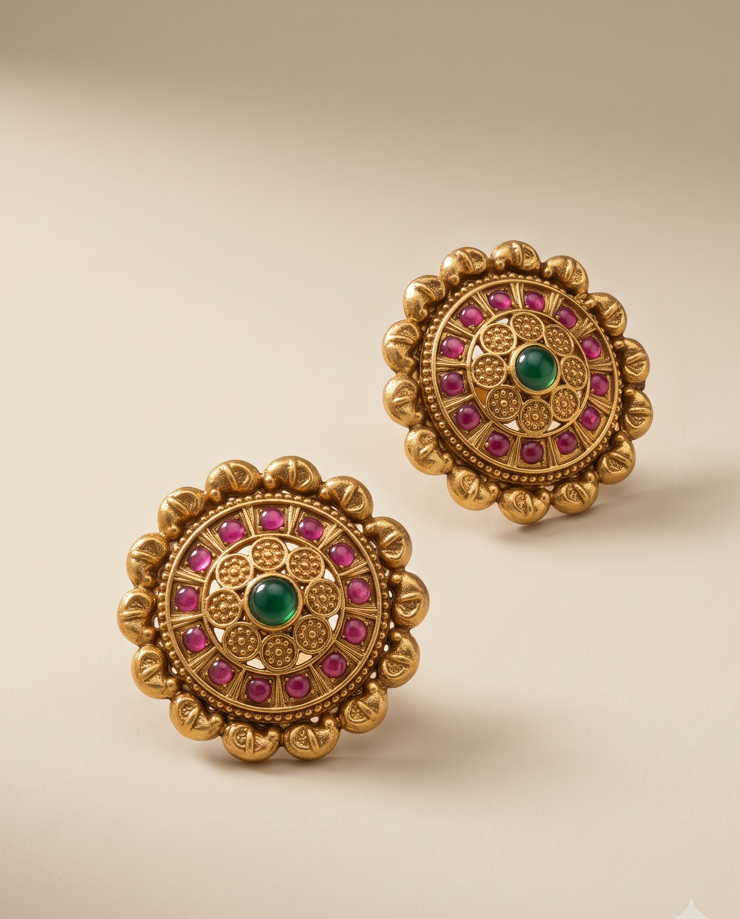 Zarina Golden Studs