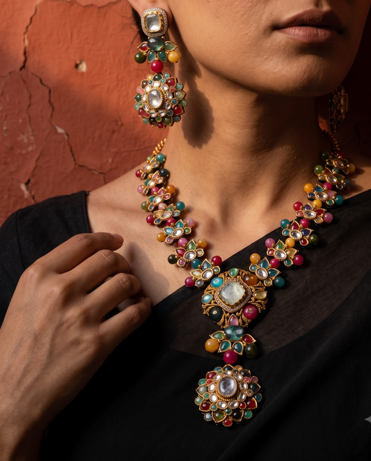 Gulbaag Mehr Necklace Set