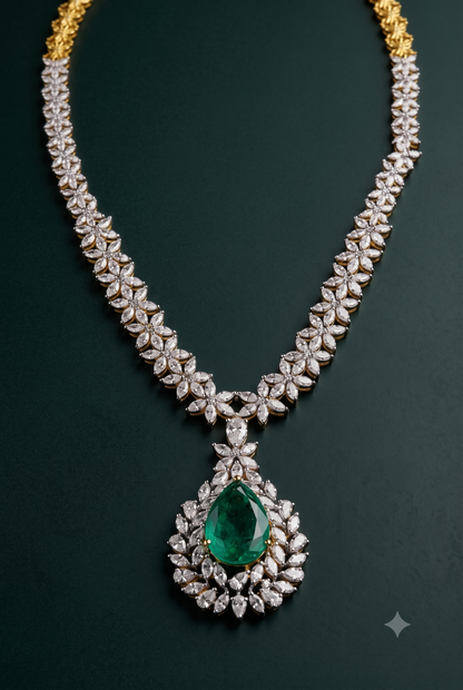 Pure Silver Emerald Elegance Necklace Set