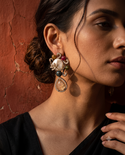 Vintage Pearl Aurelia Drops