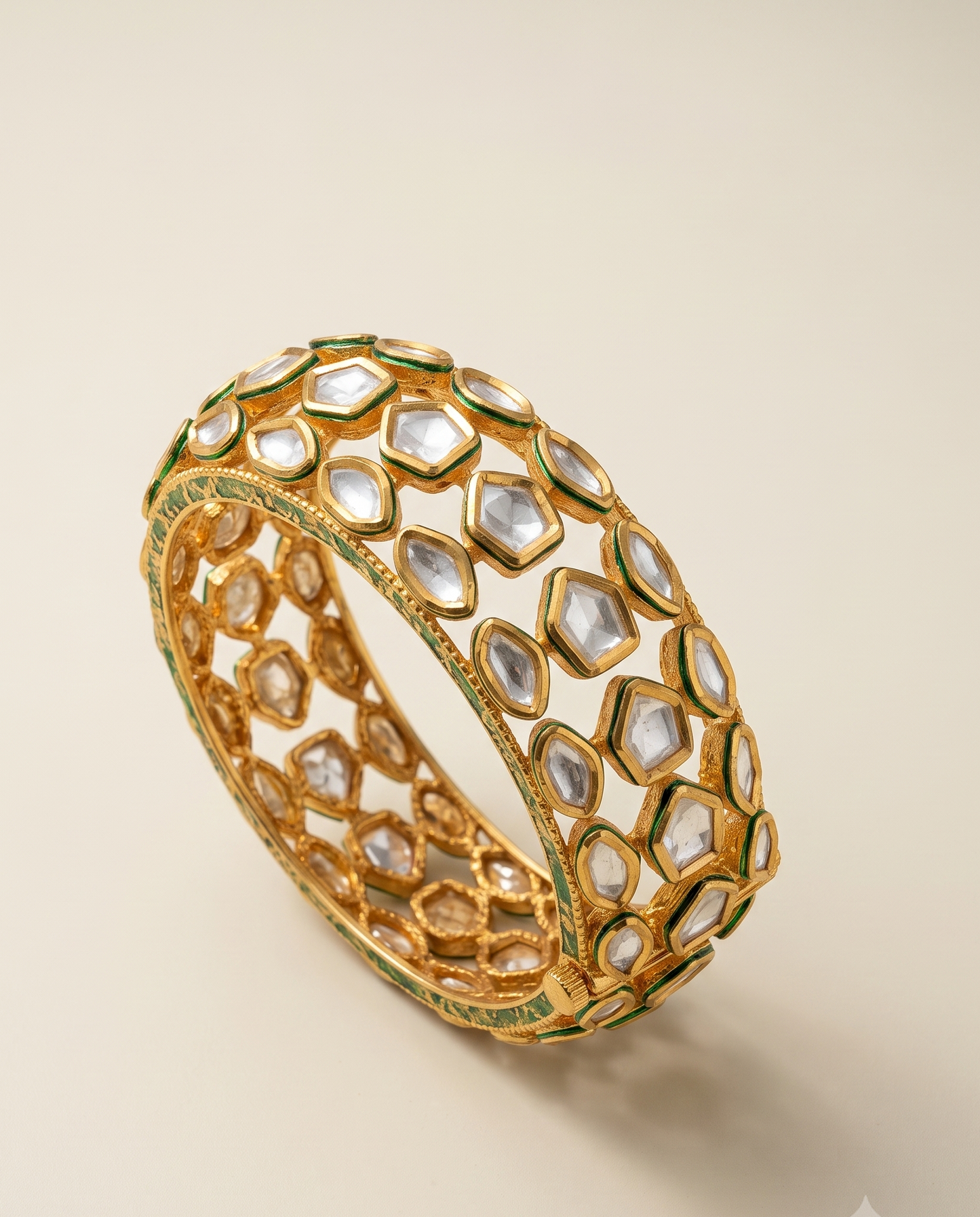 Kundan Grandeur Kada Bracelet