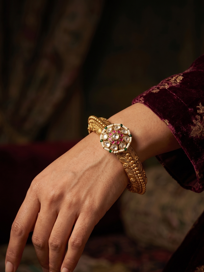 Golden Mandala Kada