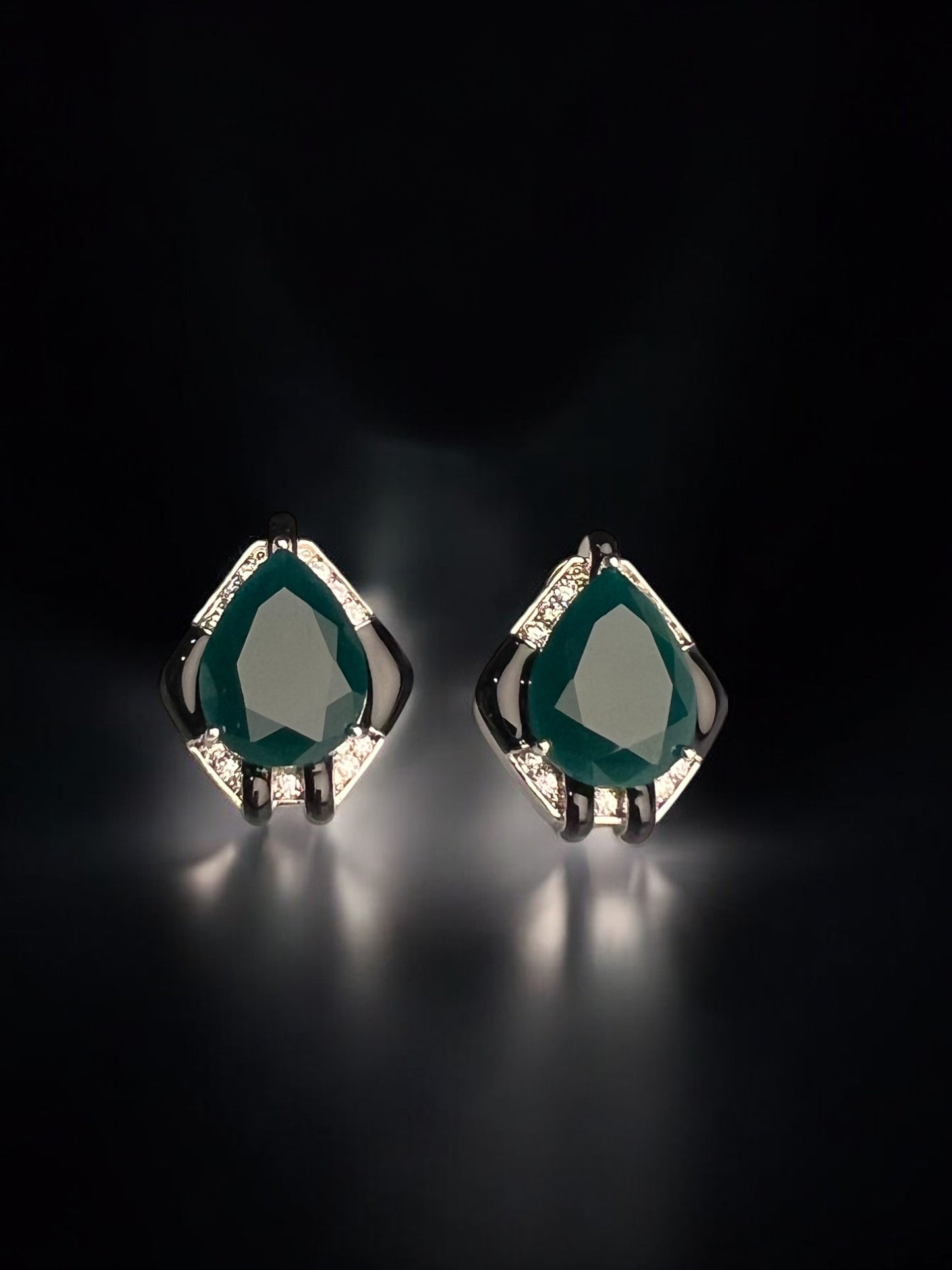 Radiant Green Studs