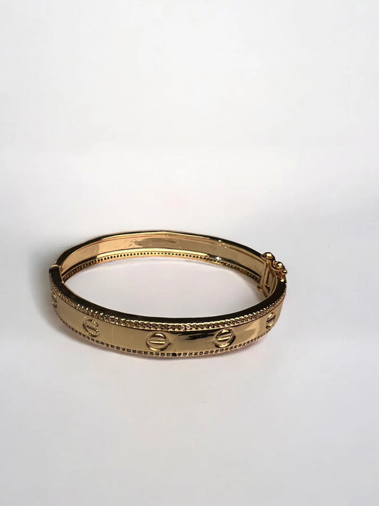 Classic Golden Bracelet