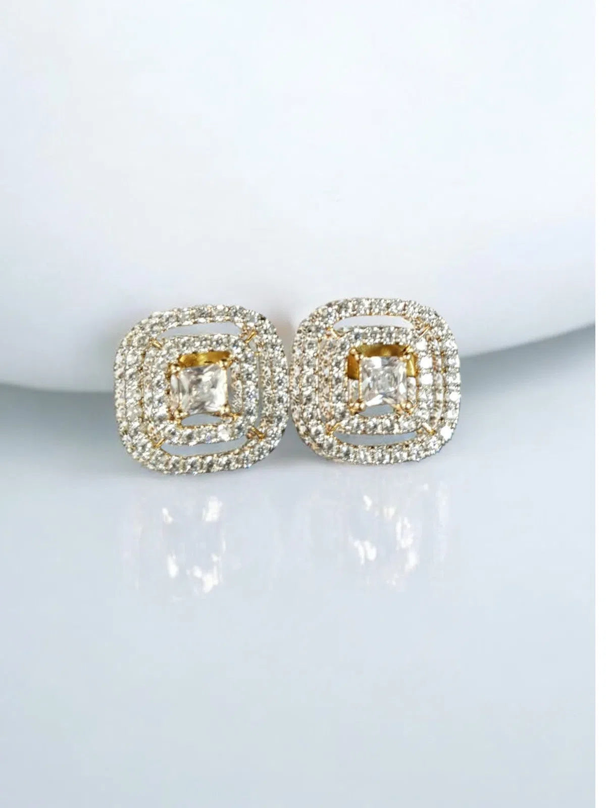 Zircon Modern Earrings Vogue