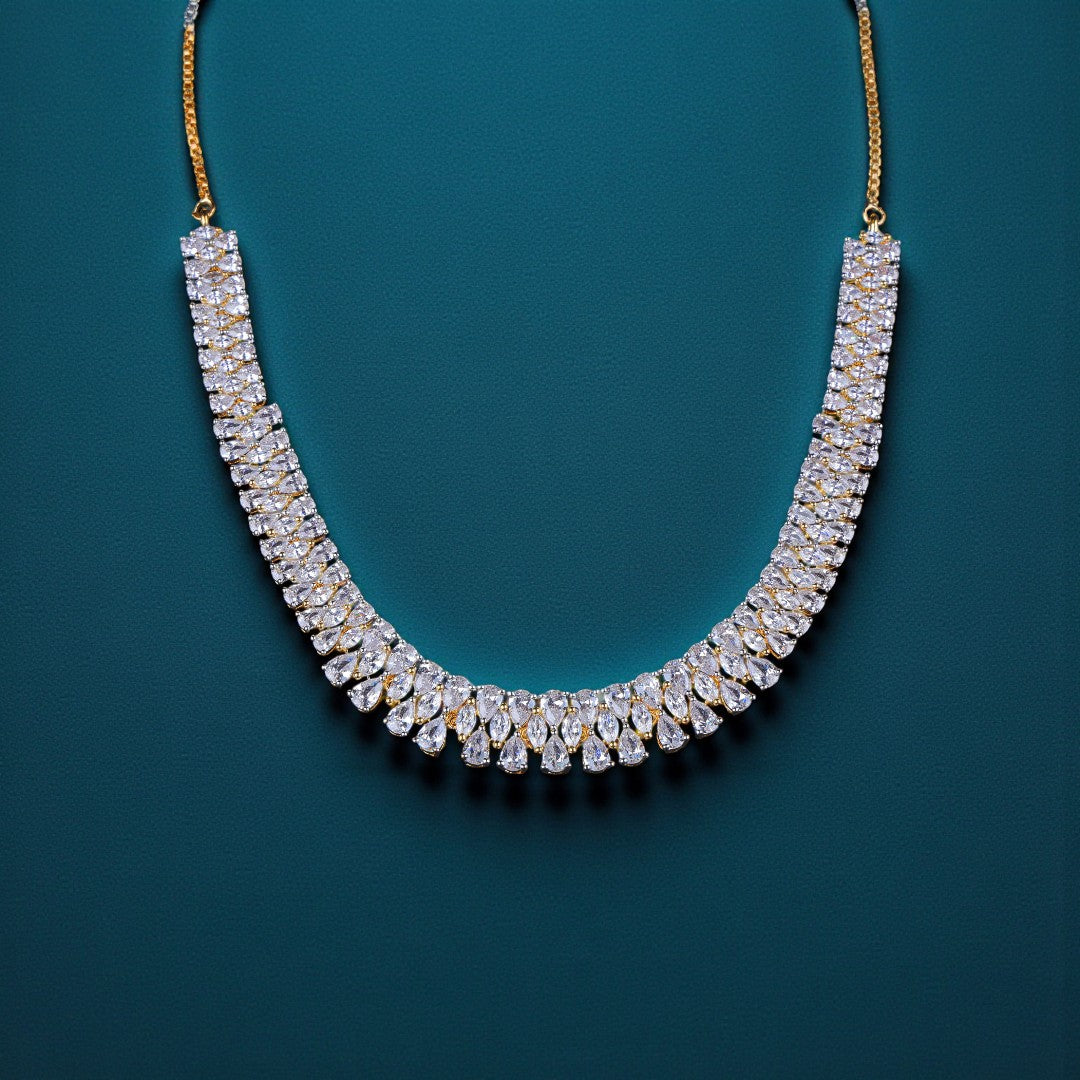 Classic Pear Necklace Set