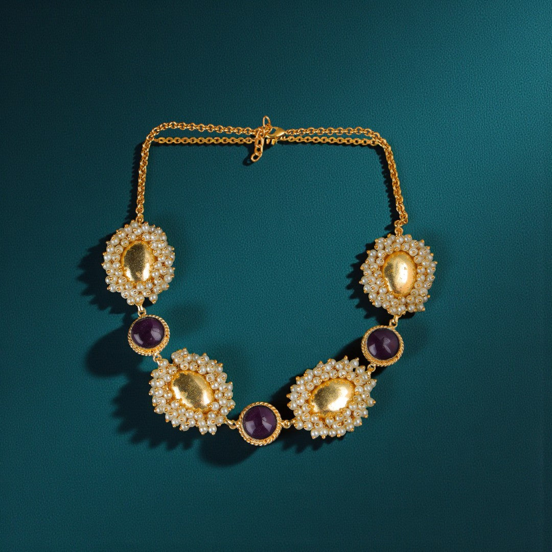 Chic Golden Moti Necklace