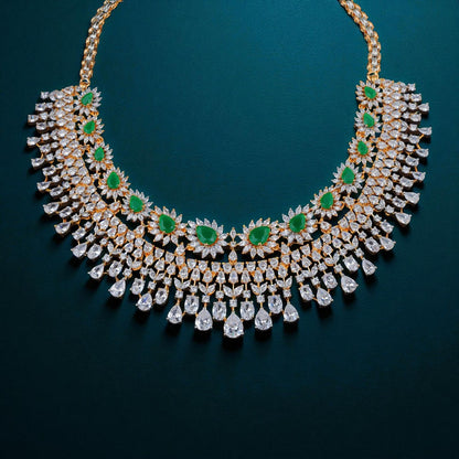 Royal Emerald Necklace Set