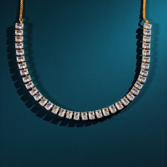 Emerald Elegance Necklace Set