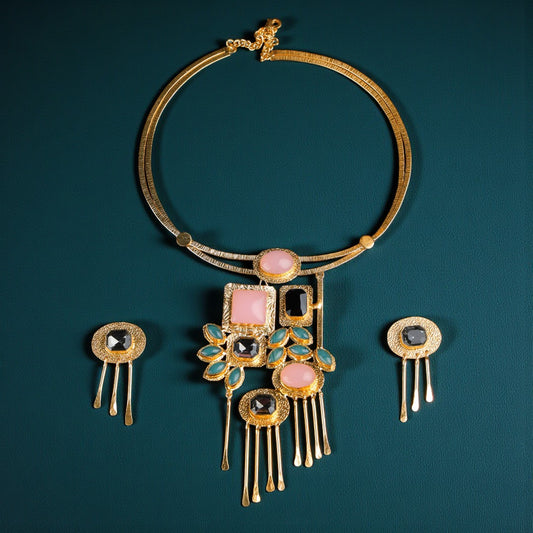 Rose Relic Necklace Set